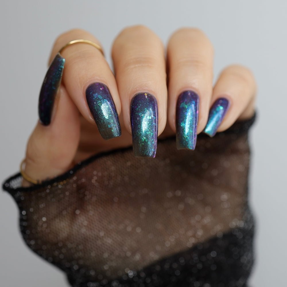 Raven Lacquer | Pretty Little Sting