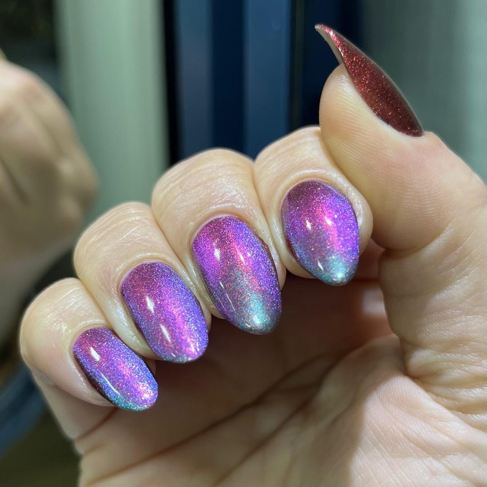 By Vanessa Molina | Cosmic Loop