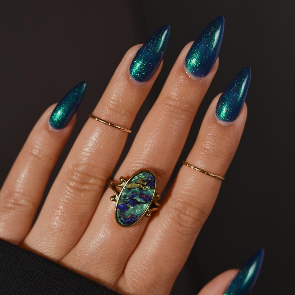 Jen &  Berries | Hawkish