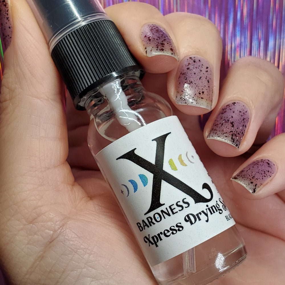 Xpress Spray by Baroness X | Holiday Forest