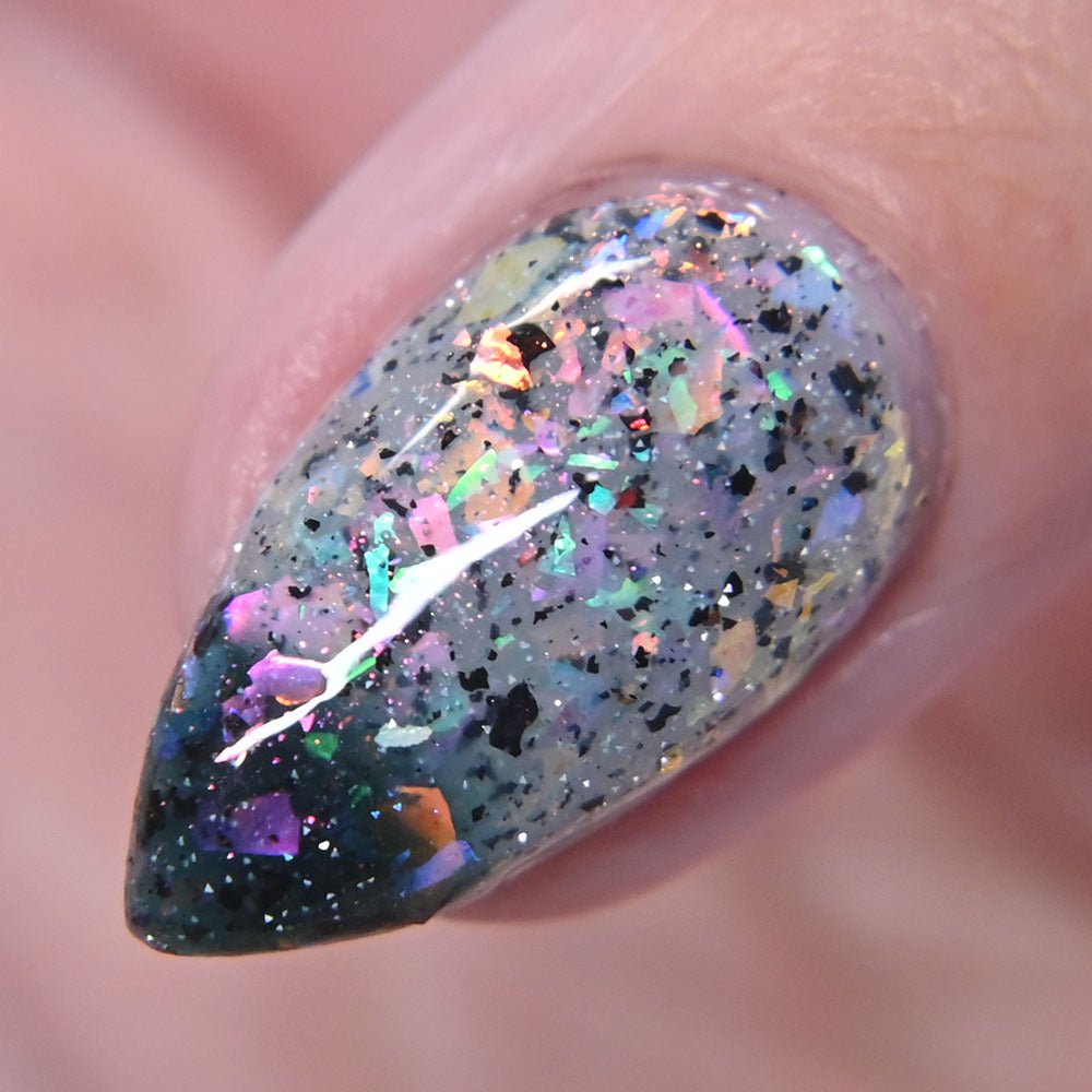 Chamaeleon Nails | Glimpse of the Beyond