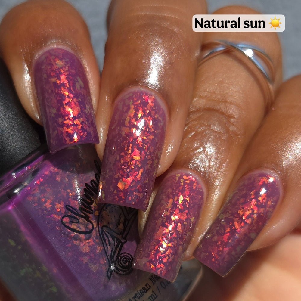 Chamaeleon Nails | The Sunwoven Vale