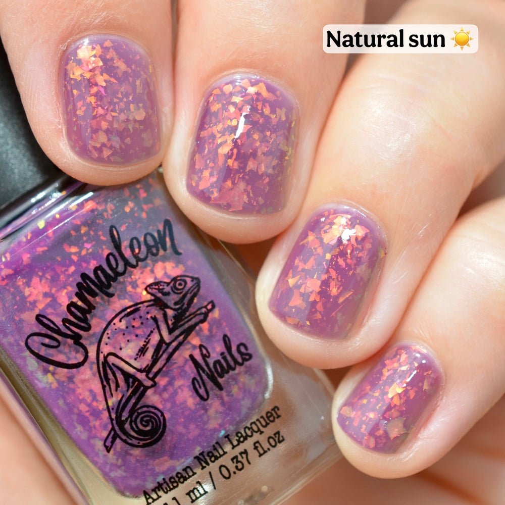 Chamaeleon Nails | The Sunwoven Vale