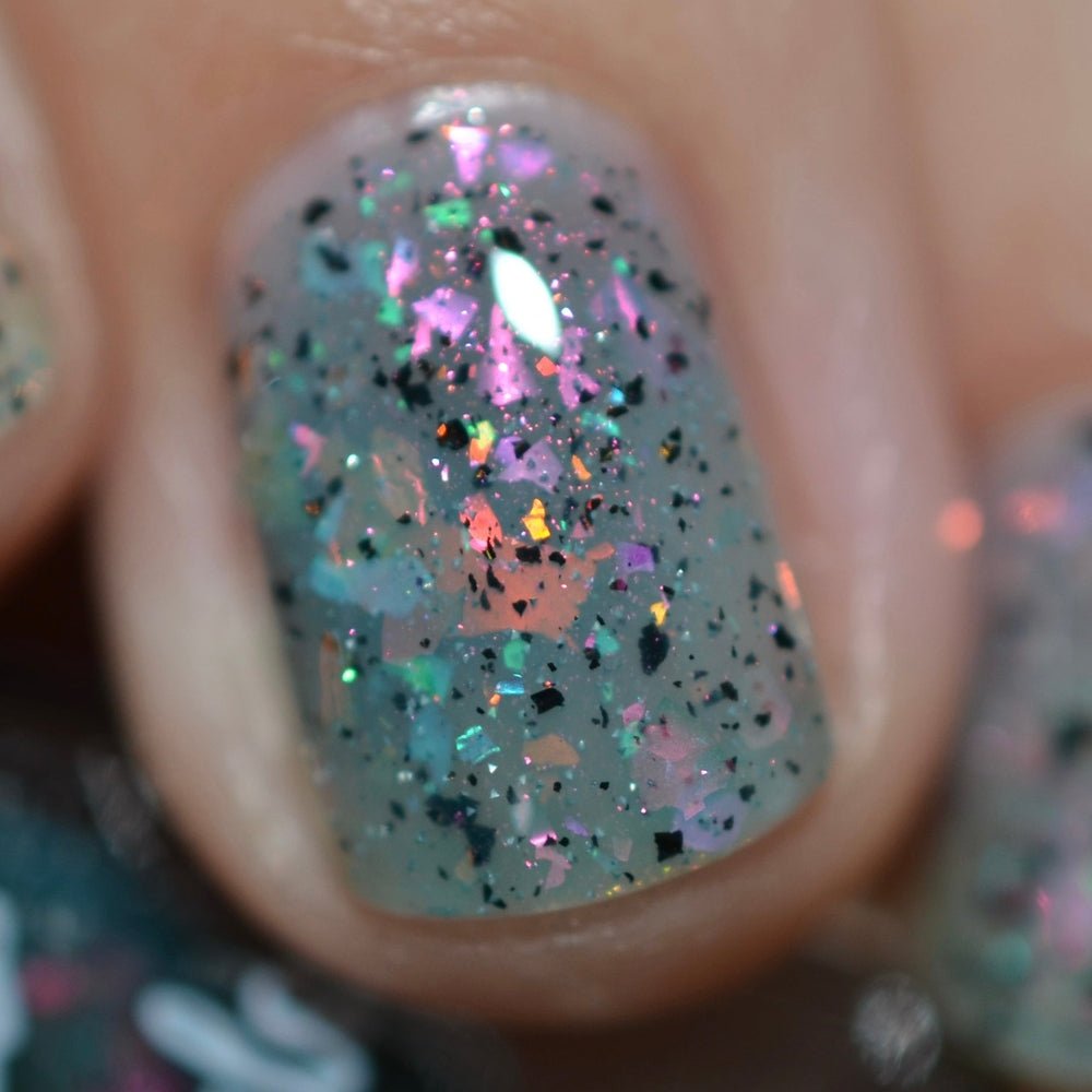 Chamaeleon Nails | Glimpse of the Beyond