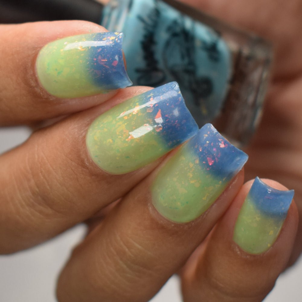 Chamaeleon Nails | Whispers of Camargue