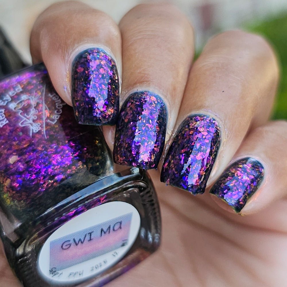 Red Eyed Lacquer | Gwi Ma