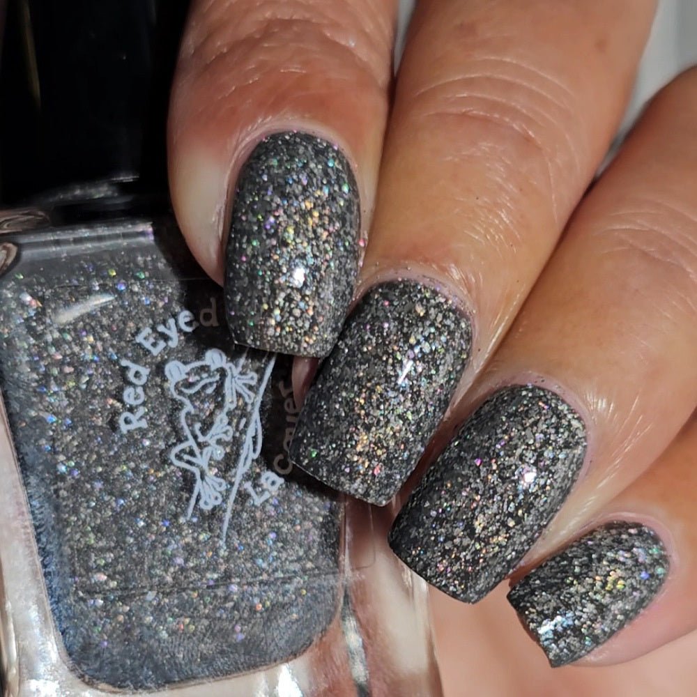 Red Eyed Lacquer | Im Trying Really Hard Not To Connect To People Right Now