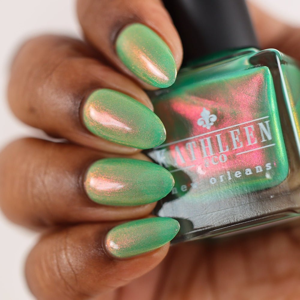 Kathleen & Co | What The Hel-iconia