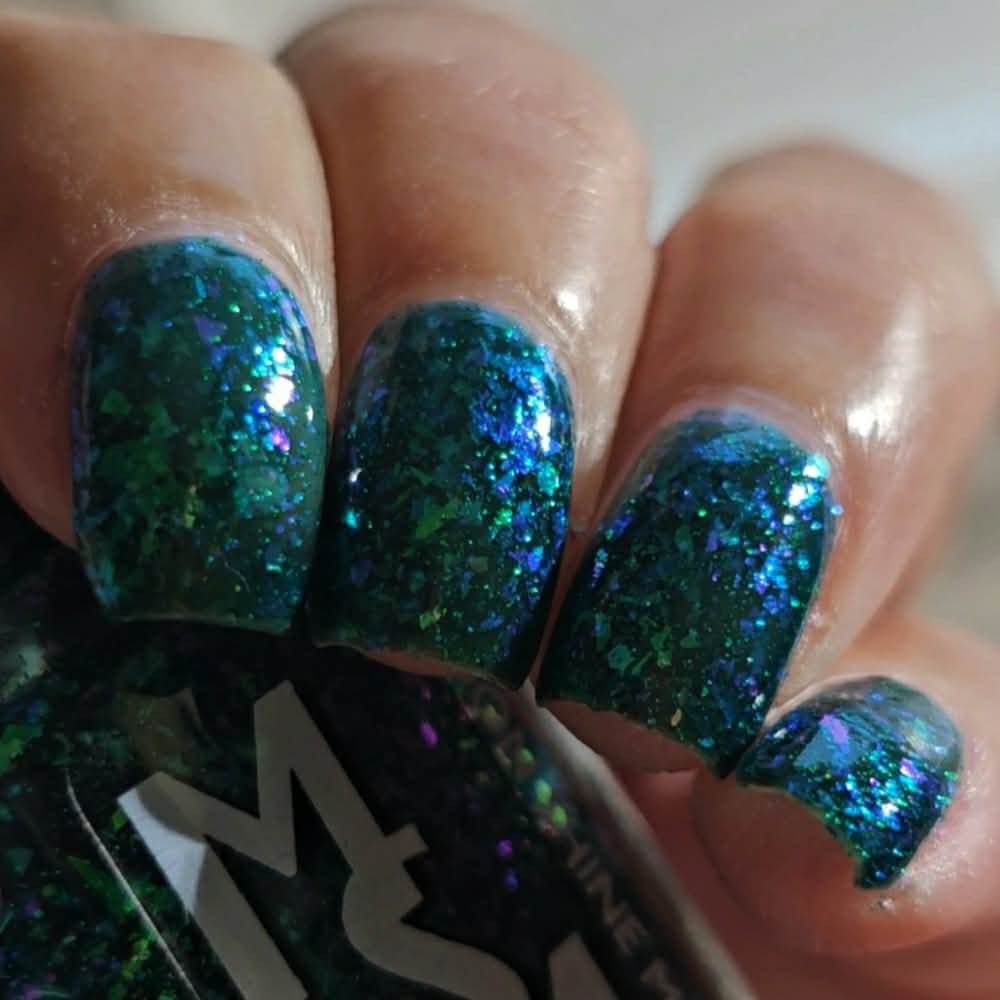 Moon Shine Mani | Aviar