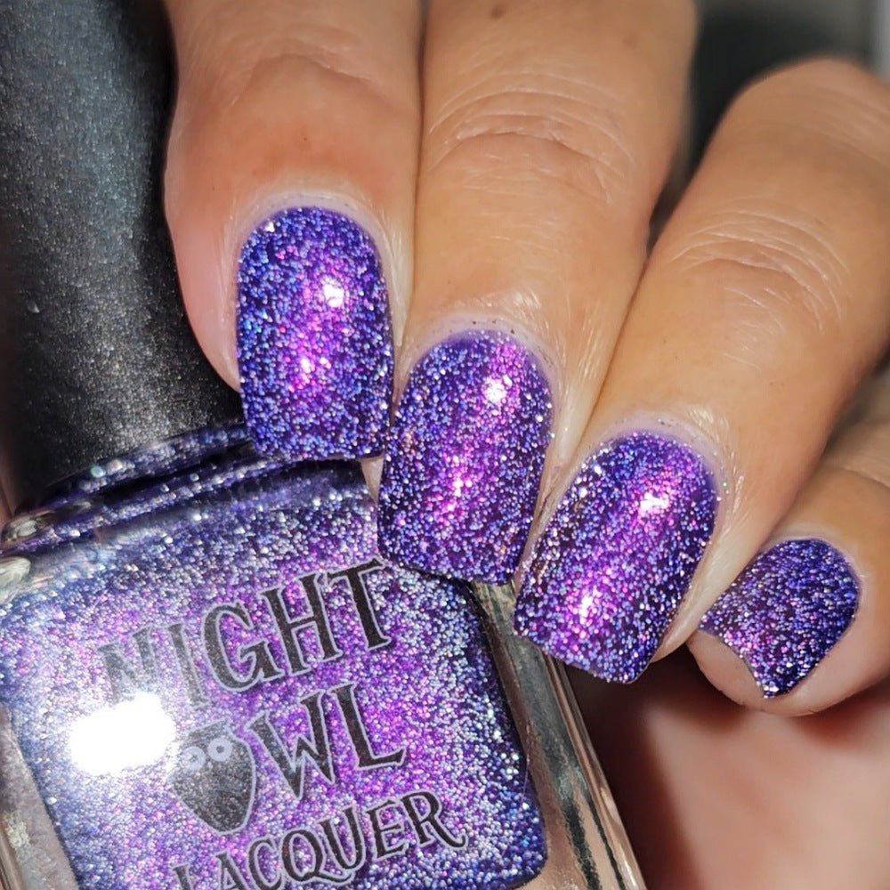 Night Owl Lacquer | Remembering in the Wrong Direction