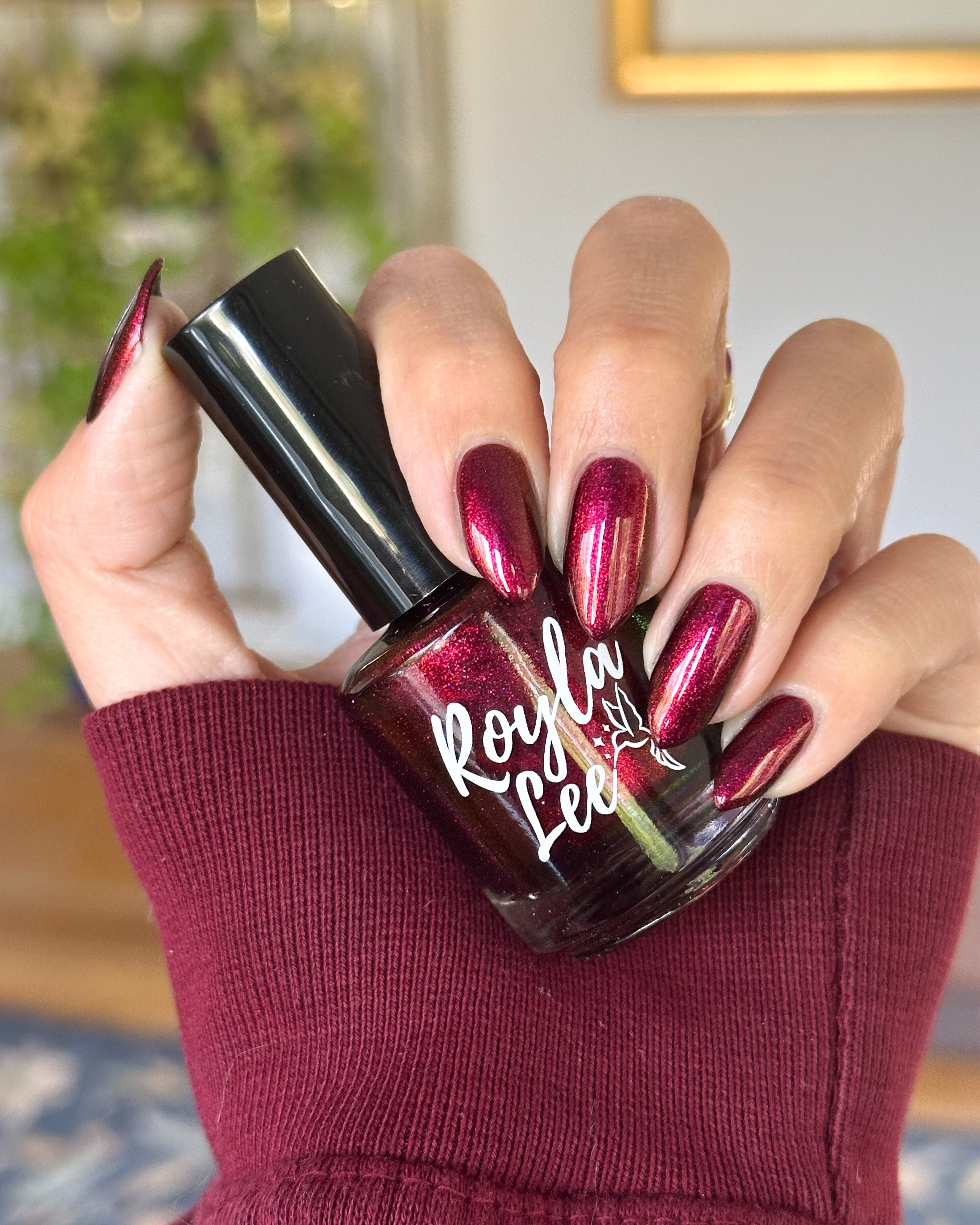 Royla Lee | Witchy Wiener
