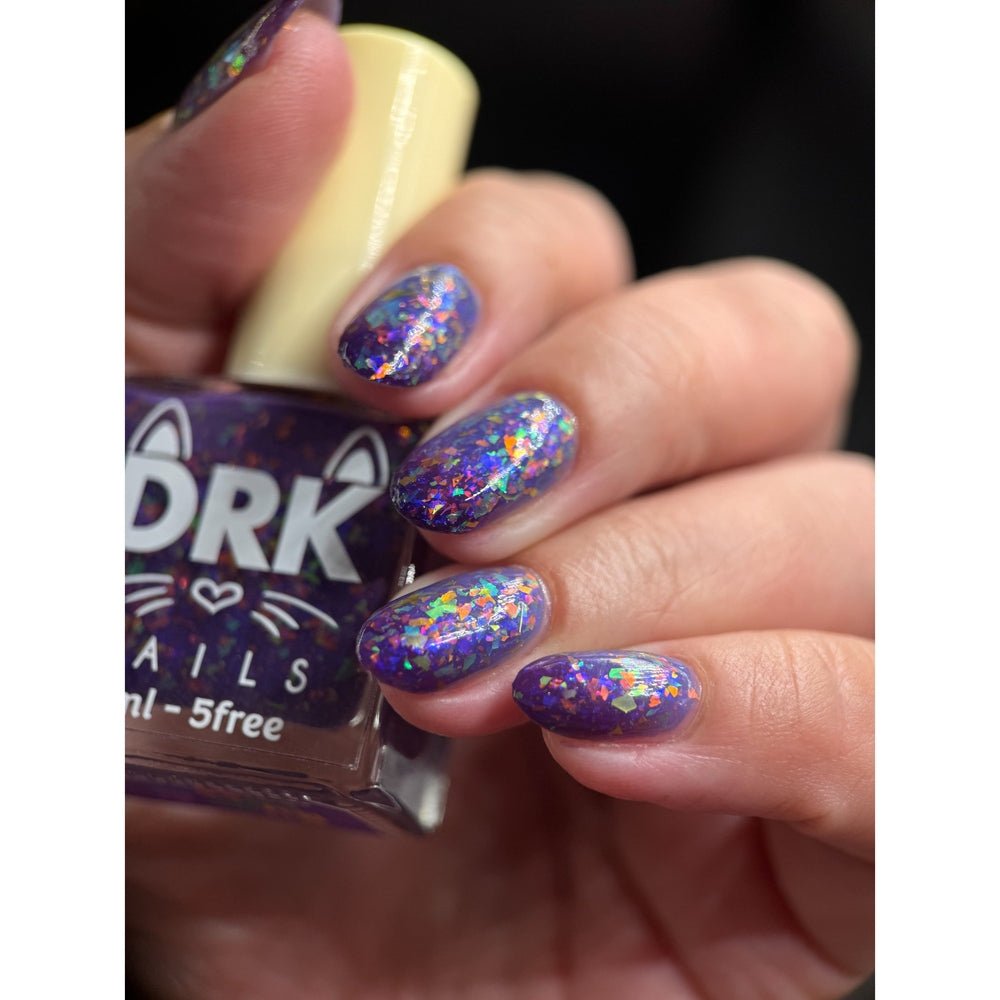 DRK Nails | Bugs & Hisses