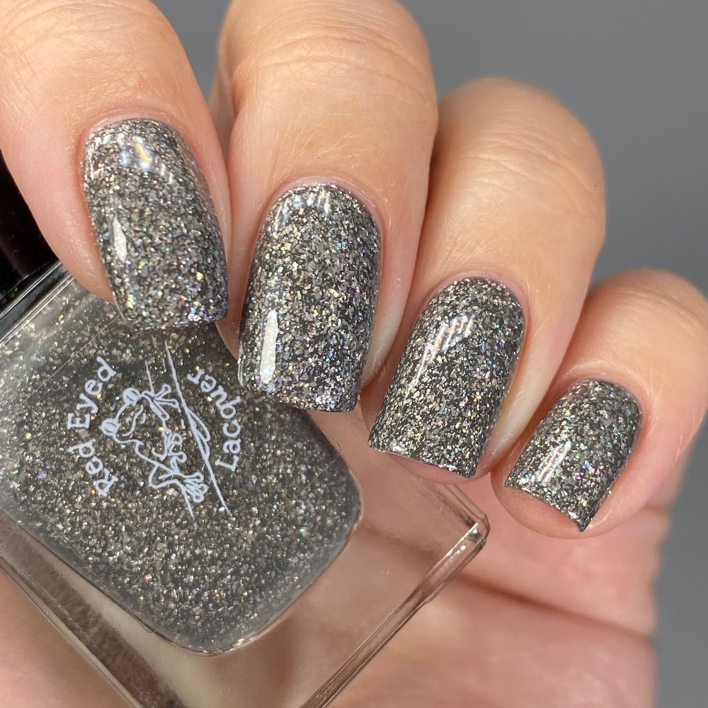 Red Eyed Lacquer | Im Trying Really Hard Not To Connect To People Right Now